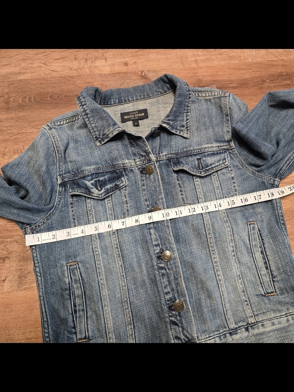 J. Crew Indigo Denim Light Blue Denim Trucker Jacket Medium - Picture 5 of 7